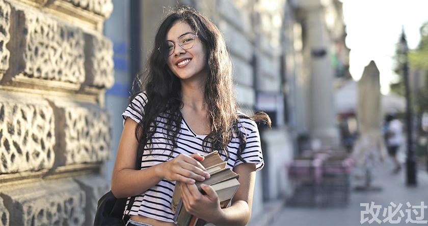 笔栈,笔栈官网,笔栈降AIGC,笔栈论文查重系统