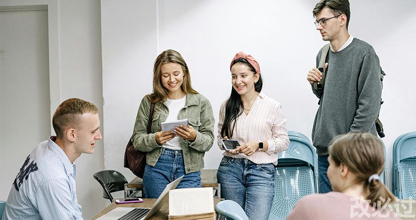 笔栈,笔栈官网,笔栈降AIGC,笔栈论文查重系统